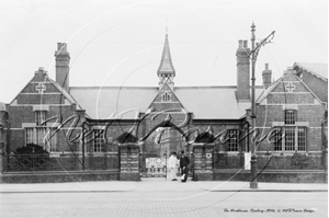 Picture of Berks - Reading, Workhouse, Oxford Road c1900s - N2047