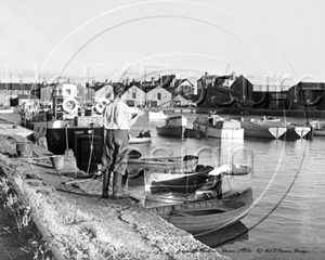 Picture of Devon - Exmouth Harbour  c1930s - N073