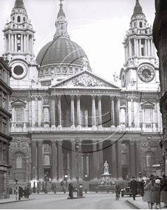 Picture of London - St Pauls from Ludgate Hill c1930s - N056