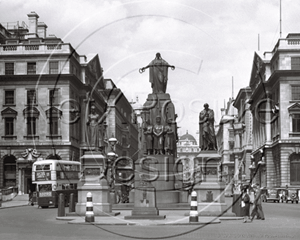 Picture of London - Crimea Memorial c1930s - N257