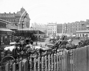 Victoria Station packed with Hansom Cabs and 4 Wheeler "Growler" Cabs in London c1890s