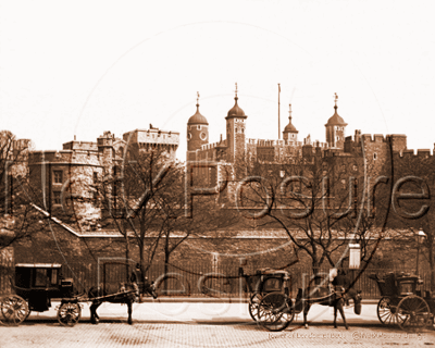 Tower of London together with a rank of 4 wheeler "Growler" cabs in London c1880s