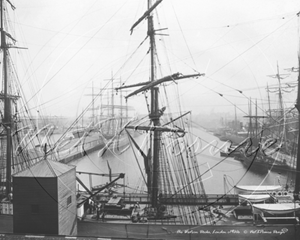 Picture of London, E - Western Dock c1900s - N2059