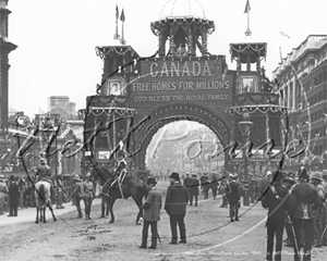 Picture of London - Whitehall, Canadian Arch 1902 - N2144