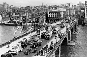 Picture of London - London Bridge c1940s - N2160