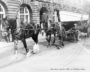 Picture of Misc - Lifeboat, Horsedrawn c1910s - N1444