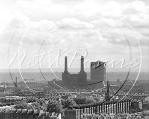 Picture of London, SW - Battersea Power Station c1930s - N423