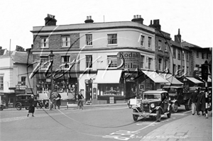 Picture of Surrey - Guildford, High Street by North Street c1933 - N3118