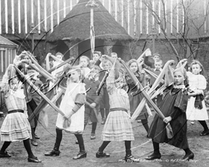 Picture of Misc - Kids, May Day with Scarves c1900s - N786