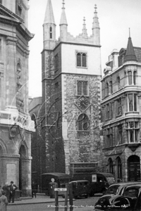St Marys Axe, St Helens Church, corner of Leadenhall Street and Lime Street in the City of London c1950s