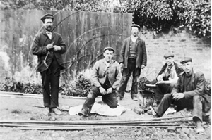 Picture of Herts - Waltham Abbey, Bush Hill Park Workers c1880s - N3323