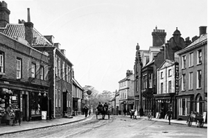 Picture of Norfolk - Holt, High Street c1910s - N3460