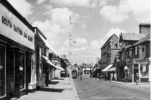 Picture of Sussex - Crawley, High Street c1950s - N3490