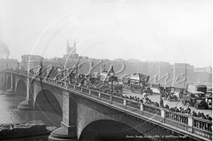 Picture of London - The Thames & London Bridge c1910s - N3674