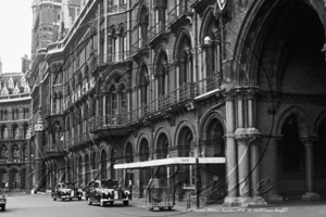 St Pancras Train Station, Euston Road in Central London c1978