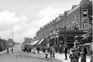 Picture of London, SE - Trafalgar Road of Old Kent Road c1900s - N3880