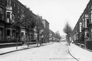 Aynhoe Road, Brook Green, Hammersmith in West London c1900s