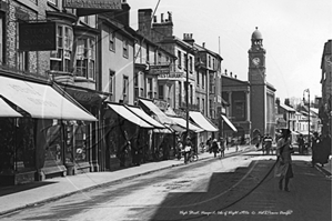 Picture of Isle of Wight - Newport, High Street c1910s - N4044