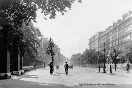 Bayswater Road, Lancaster Gate in West London c1900s