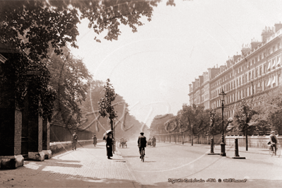 Bayswater Road, Lancaster Gate in West London c1900s