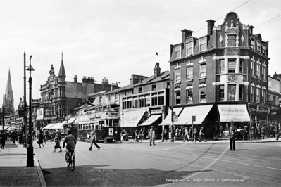 Picture of London, W - Ealing Broadway c1920s - N4439