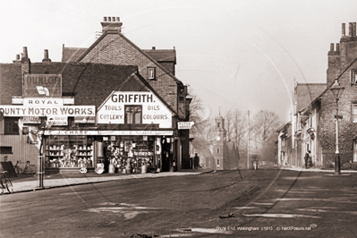 Broad Street junction of Shute End, Wokingham in Berkshire c1913