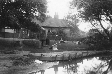 Picture of London, SW - Wimbledon, Wimbledon Common, The Farm c1910s - N4685