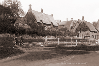 Picture of Oxon - Oxford, Wroxton Village, The Pond c1930s - N4734