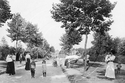 Picture of London, NW - Willesden, Harlesden Road, Roundwood Park  c1900s - N4863