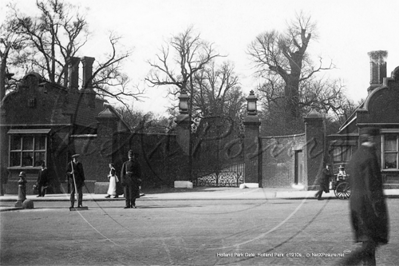 Picture of London, W - Holland Park, Holland Park Gate c1910s - N5085