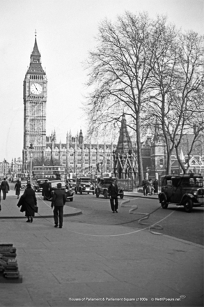 House of Parliament and Parliament Square in London c1930s